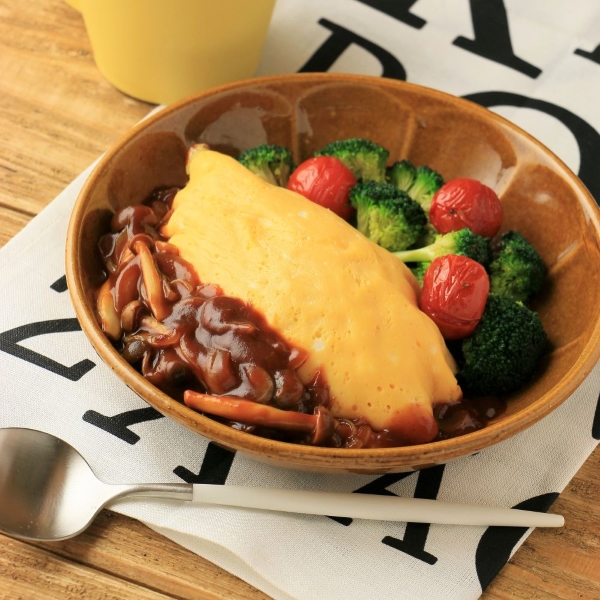 パパッと簡単！きのこのデミオムライス