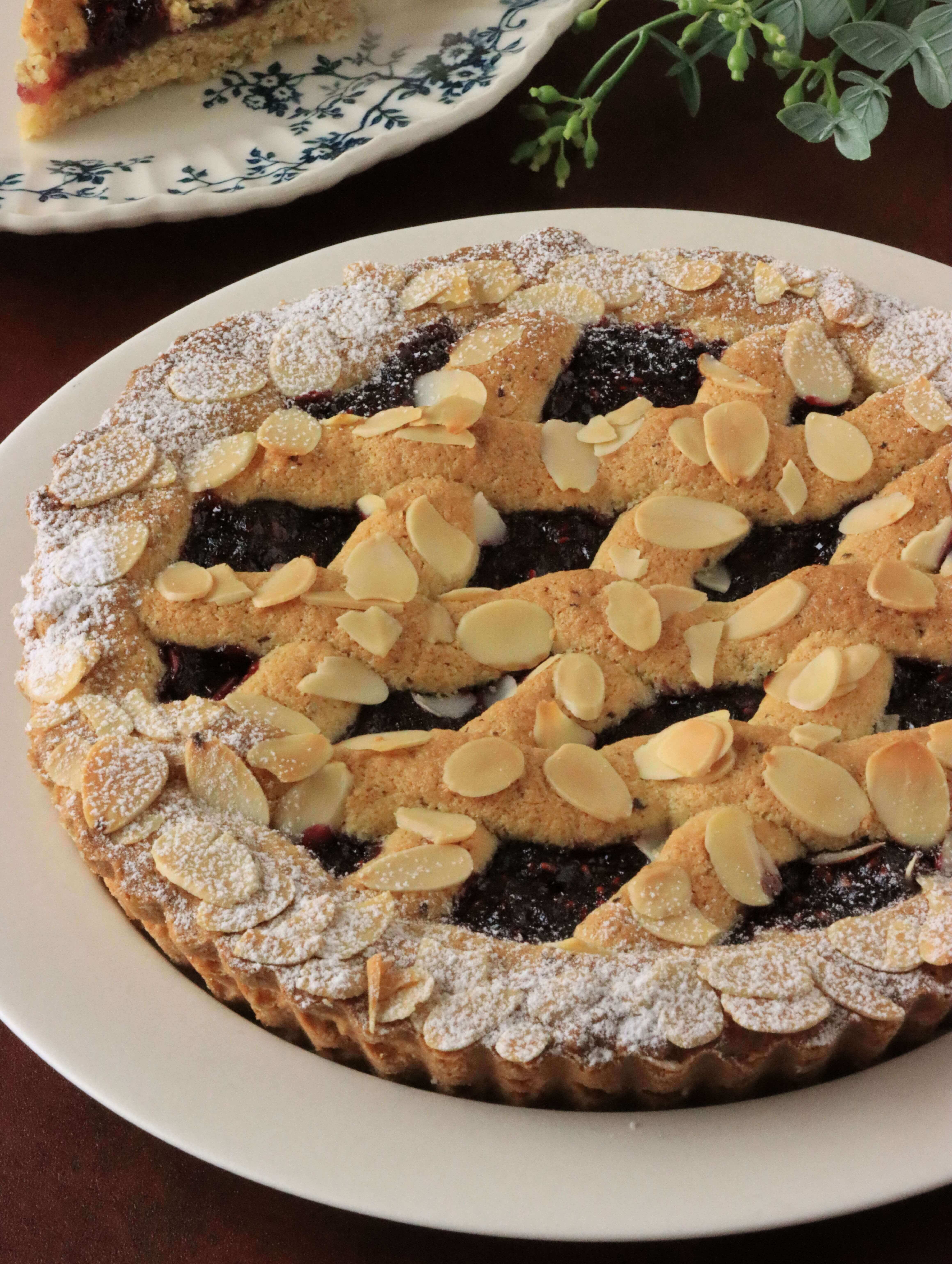 スパイス香る♪リンツァートルテの画像